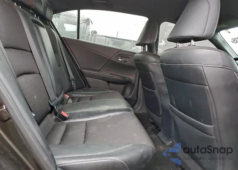 2016 Honda Accord Sport z USA, uszkodzony, nr VIN 1HGCR2F57GA177829